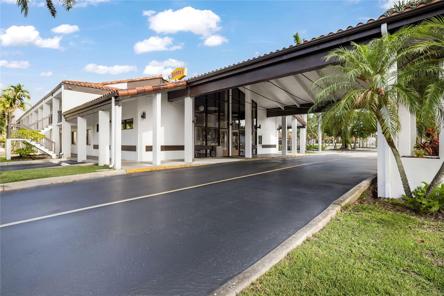 Super 8 Riviera Beach West Palm Beach