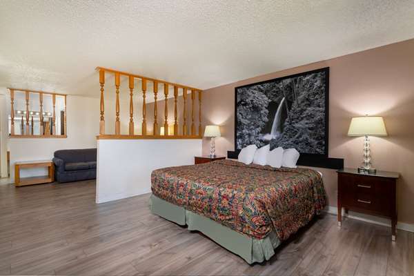  - Super 8 Hotel Pendleton - I-84, Exit 210