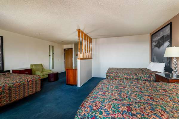  - Super 8 Hotel Pendleton - I-84, Exit 210