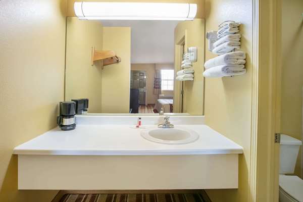  - Super 8 Motel Vinita