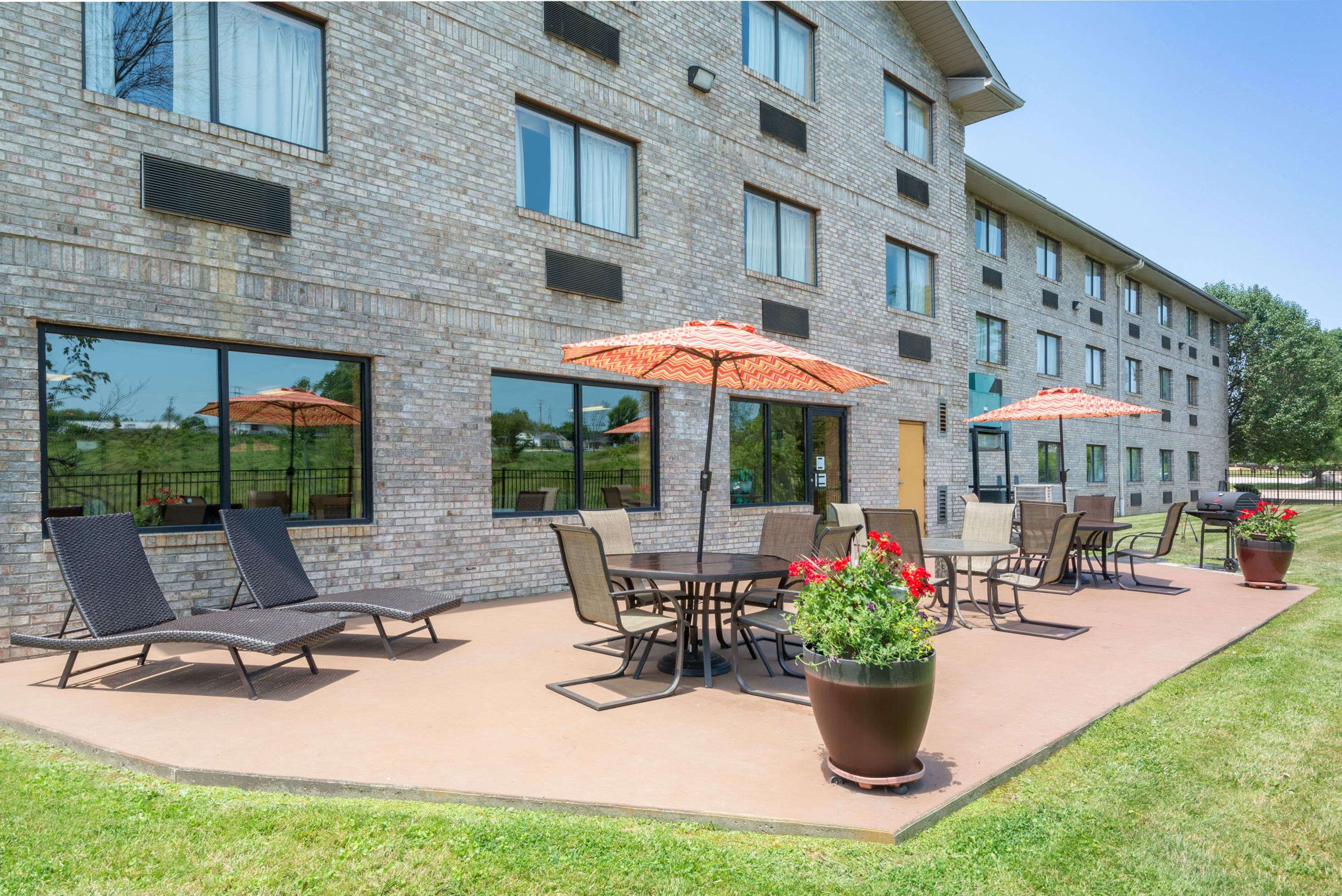 Property amenity | Ramada Limited Catlettsburg/Ashland