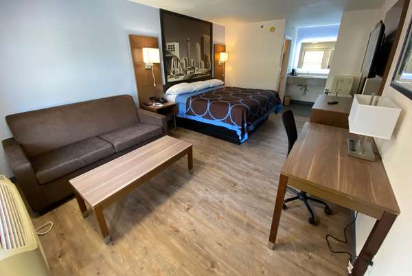  - Super 8 Motel Marietta - I-75, Exit 263