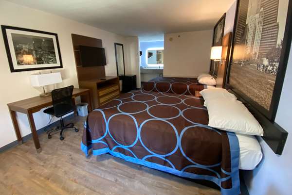  - Super 8 Motel Marietta - I-75, Exit 263