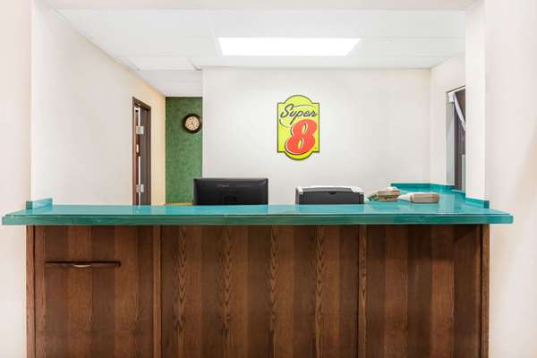  - Super 8 Motel Conway - I-40, Exit 125