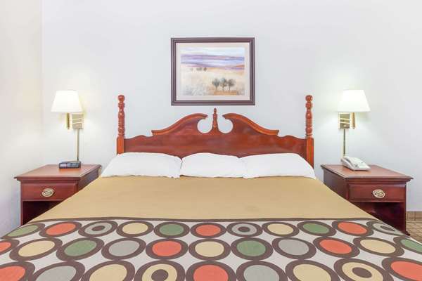  - Super 8 Motel Conway - I-40, Exit 125