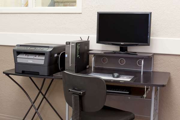 Conference Area - Super 8 Motel Medicine Hat