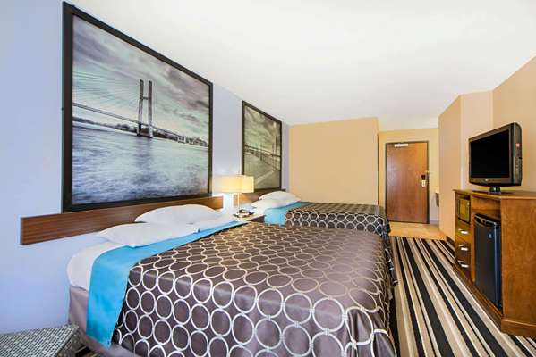  - Super 8 Hotel Fairfield