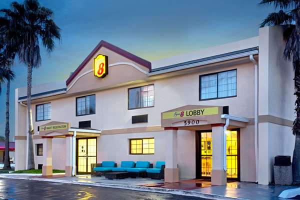 Exterior view - Super 8 Motel Universal Studios Orlando - I-4, Exit 75B