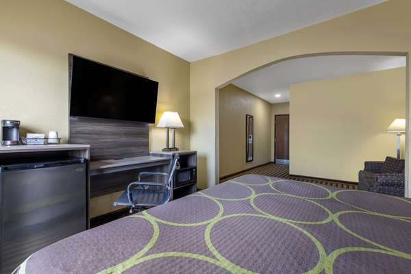 - Super 8 Hotel Nixa
