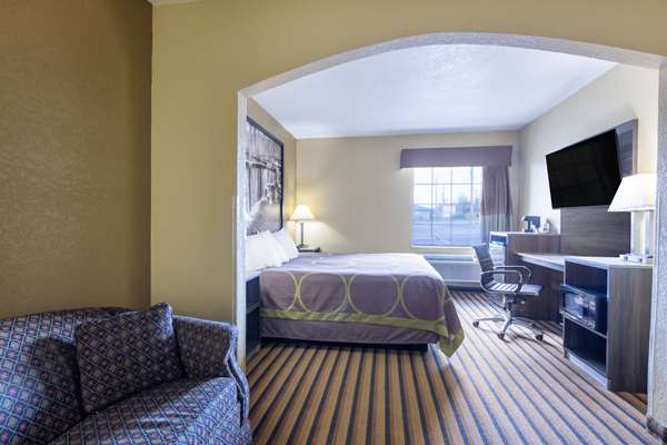  - Super 8 Hotel Nixa