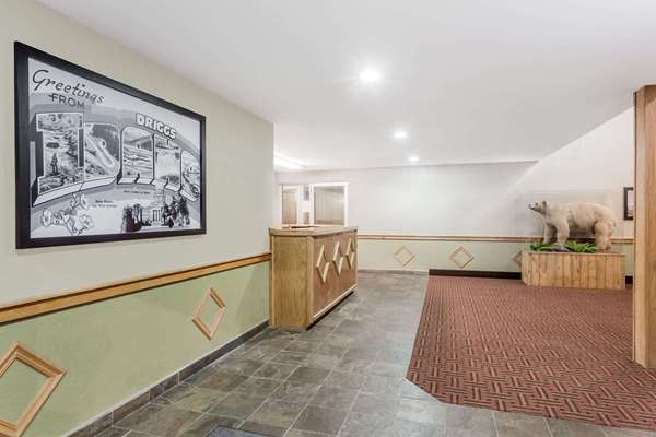  - Super 8 Hotel Driggs