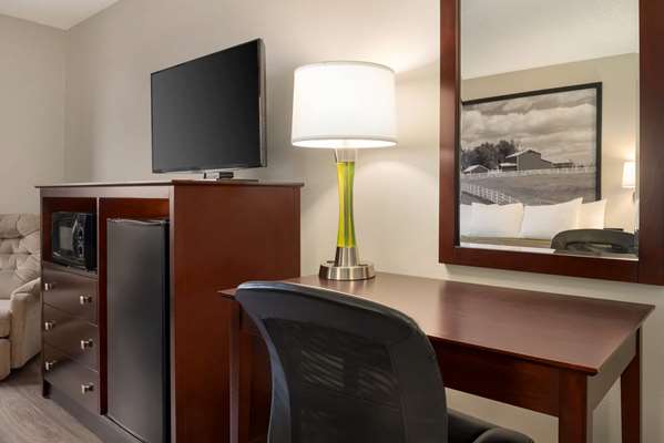  - Super 8 Hotel Bethany