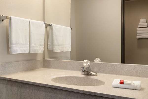  - Super 8 Hotel Bethany