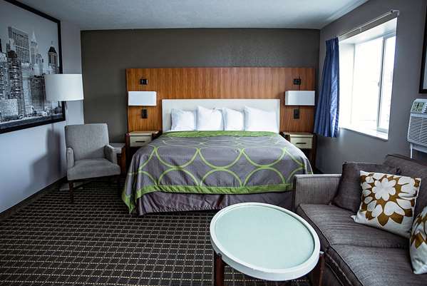  - Super 8 Hotel Holbrook - I-40, Exit 286