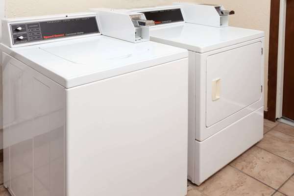 Amenities - Super 8 Motel Lincoln