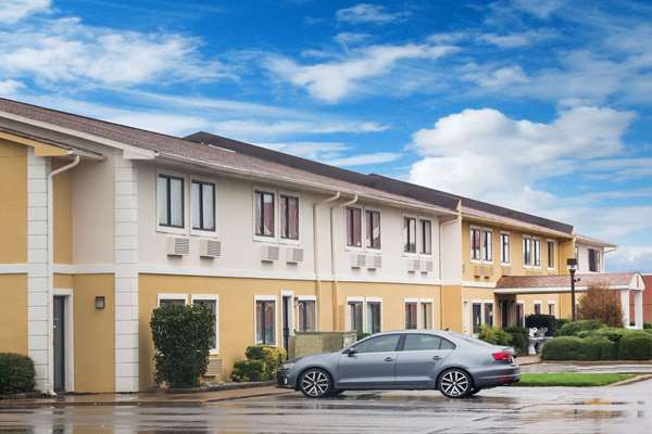 Exterior view - Super 8 Hotel Jonesboro