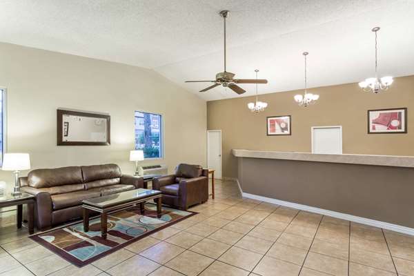  - Super 8 Motel Tempe