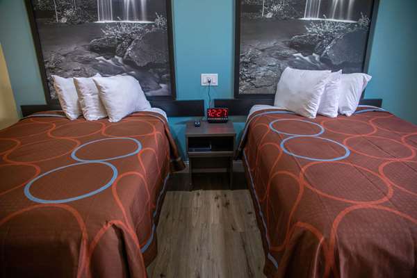  - Super 8 Hotel Mountain Home