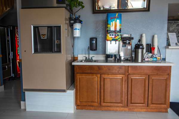  - Super 8 Hotel Mountain Home