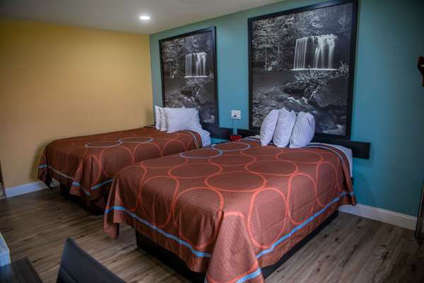  - Super 8 Hotel Mountain Home