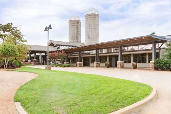  - Super 8 Hotel Morrilton - I-40, Exit 108