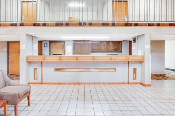  - Super 8 Hotel Morrilton - I-40, Exit 108