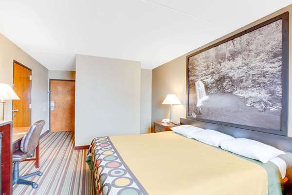  - Super 8 Hotel Morrilton - I-40, Exit 108