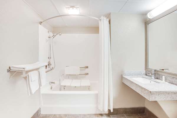  - Super 8 Hotel Morrilton - I-40, Exit 108