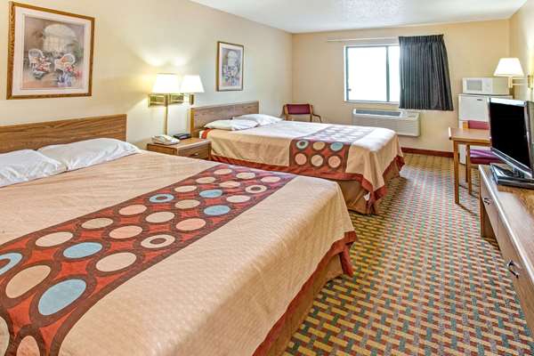  - Super 8 Hotel Mt Vernon