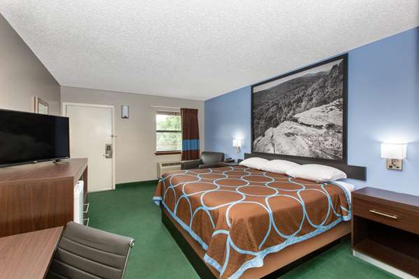  - Super 8 Motel Malvern - I-30, Exit 98