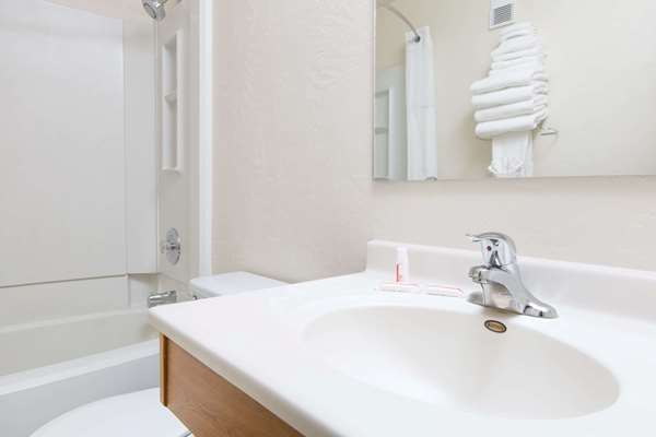  - Super 8 Hotel Ketchikan