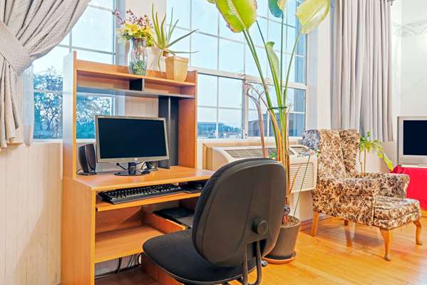 Conference Area - Super 8 Motel Auburn