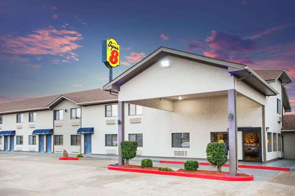 Exterior view - Super 8 Hotel Van Buren - I-40, Exit 5