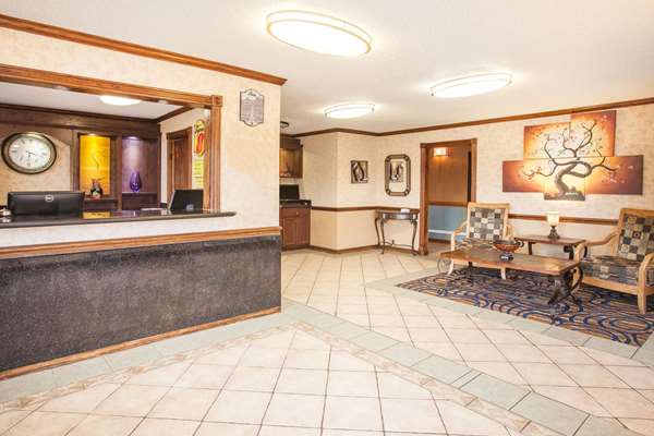  - Super 8 Hotel Van Buren - I-40, Exit 5