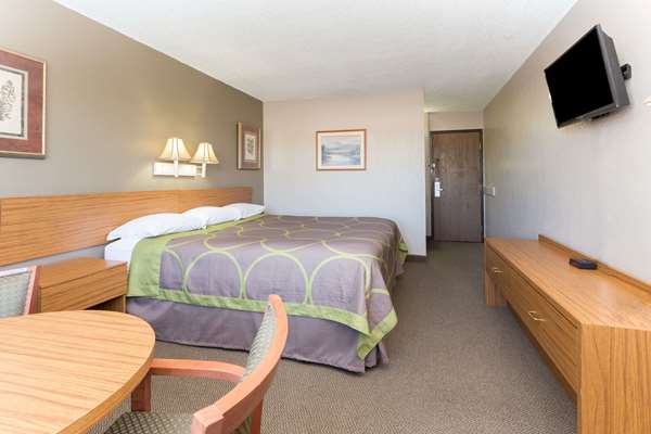  - Super 8 Hotel Peterson AFB Colorado Springs