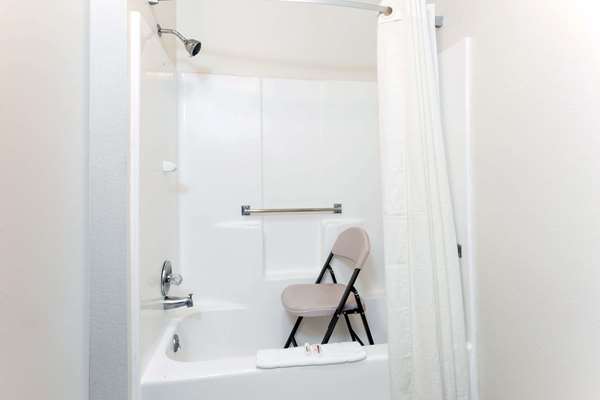  - Super 8 Hotel Peterson AFB Colorado Springs