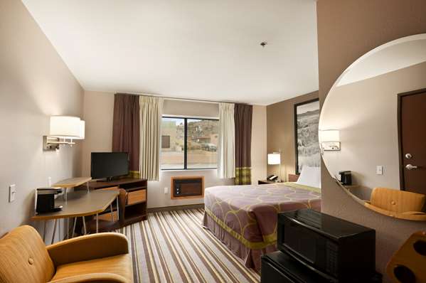  - Super 8 Hotel Durango