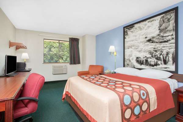  - Super 8 Hotel Warner Robins