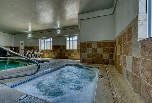 Pool - Super 8 Hotel Alamosa