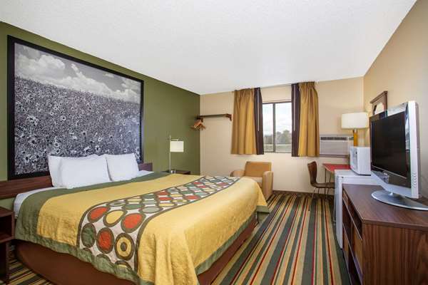  - Super 8 Hotel Craig