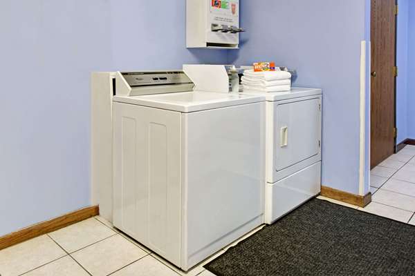  - Super 8 Hotel Fort Collins - I-25, Exit 269