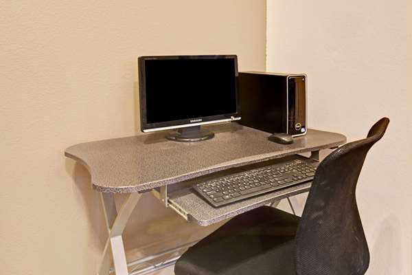 Conference Area - Super 8 Hotel Del Camino Longmont - I-25, Exit 240