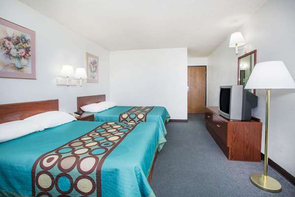 - Super 8 Hotel Limon - I-70, Exit 359