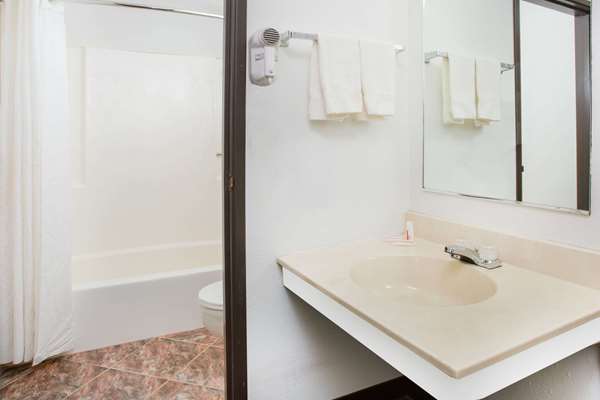  - Super 8 Hotel Limon - I-70, Exit 359