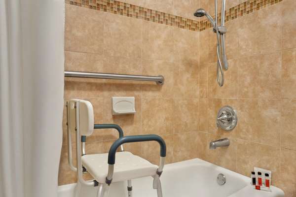  - Super 8 Motel Florida City - FL Turnpike, Exit 1