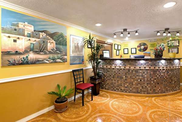  - Super 8 Hotel Alamogordo