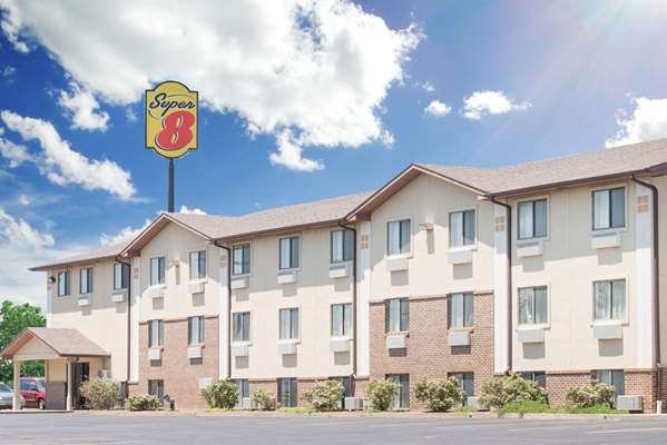 Exterior view - Super 8 Hotel Abilene - I-70, Exit 275