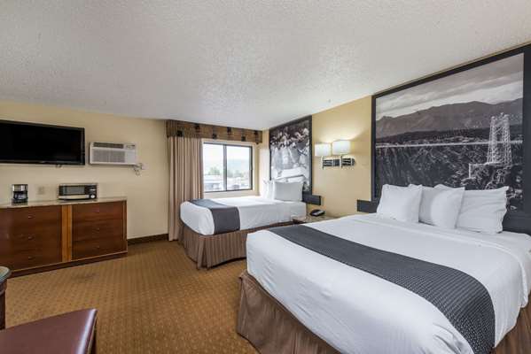 Suite - Super 8 Hotel Canon City