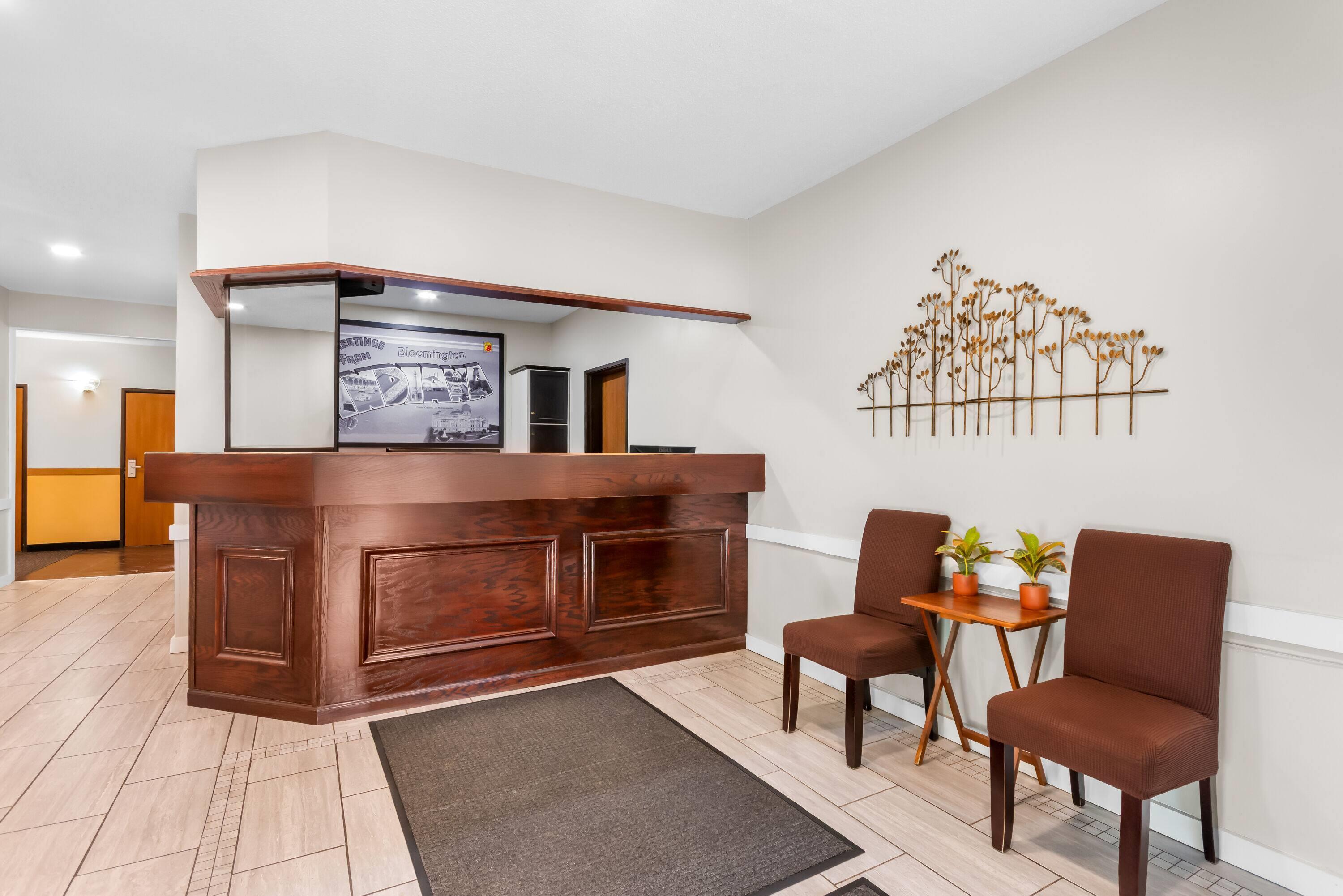 Reception | Super 8 by Wyndham Bloomington
