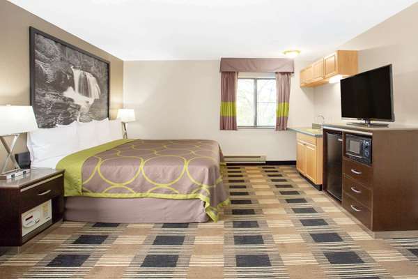  - Super 8 Hotel Billings - I-90, Exit 446